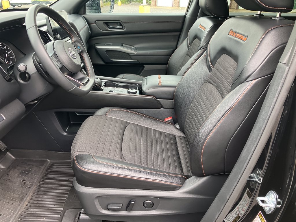 Used 2024 Nissan Pathfinder Rock Creek AWD/4WD image 22