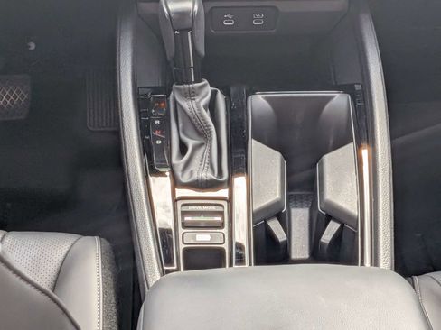 Used 2023 Honda Accord EX-L image 18