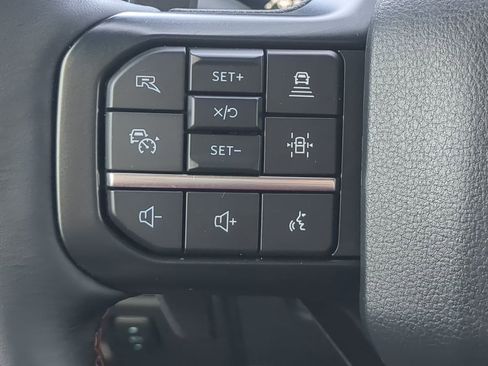 Used 2025 Ford F150 Raptor AWD/4WD image 24