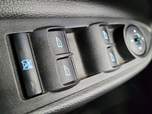 Used 2018 Ford Escape SE image 27