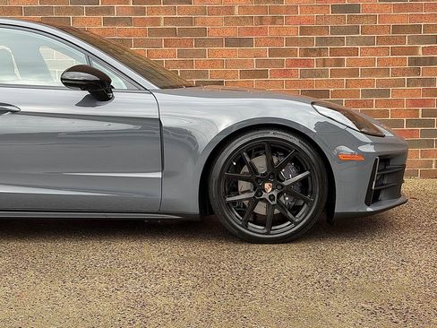 New 2026 Porsche Panamera 4 image 11