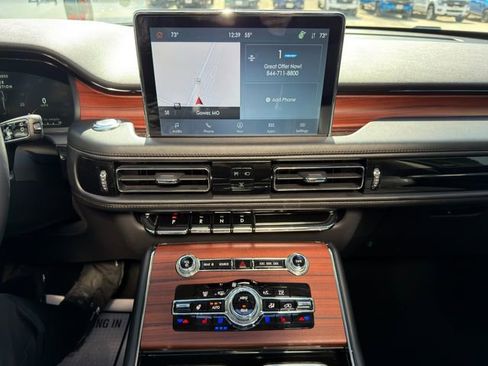 Used 2023 Lincoln Aviator Reserve w/ Equipment Group 201A image 28