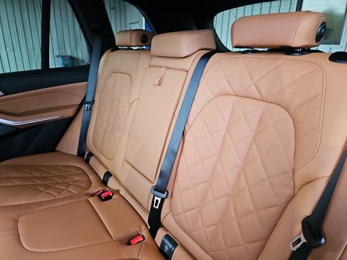 New 2026 BMW X5 xDrive50e w/ M Sport Package image 16