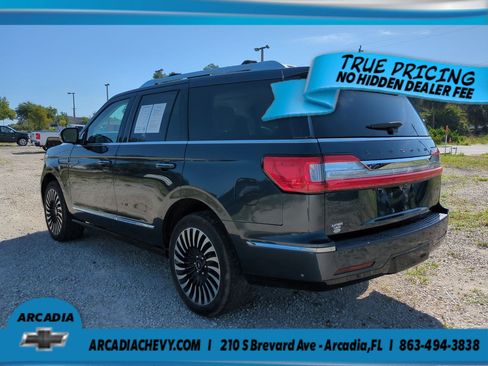 Used 2021 Lincoln Navigator Black Label w/ Cargo Convenience Package AWD/4WD image 6