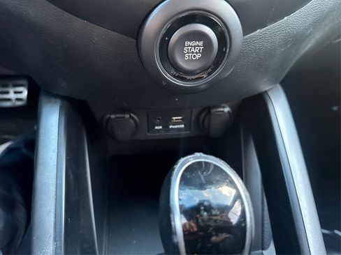 Used 2015 Hyundai Veloster Turbo image 55