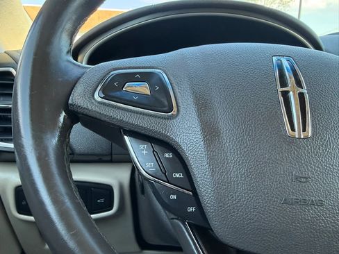 Used 2016 Lincoln MKX Reserve w/ Climate Package AWD/4WD image 33