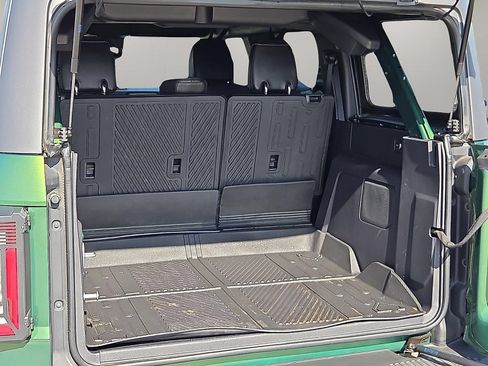 Certified 2023 Ford Bronco Badlands AWD/4WD image 8