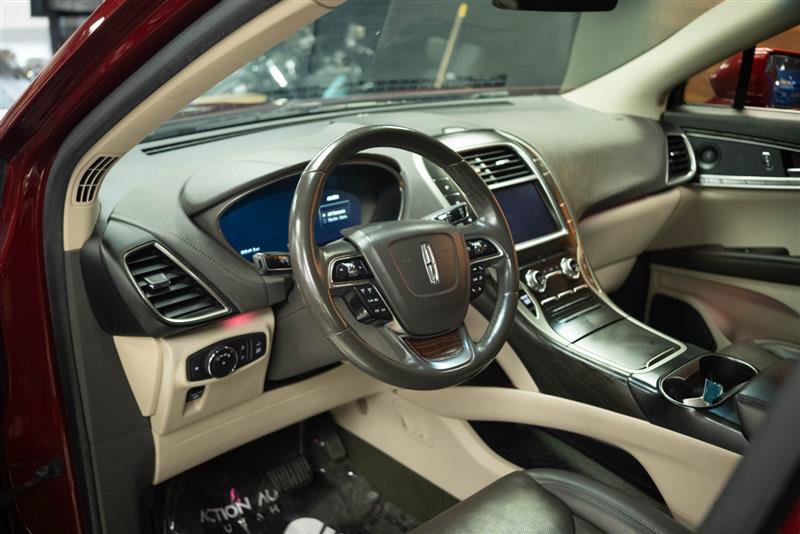 Used 2019 Lincoln Nautilus Reserve AWD/4WD image 10