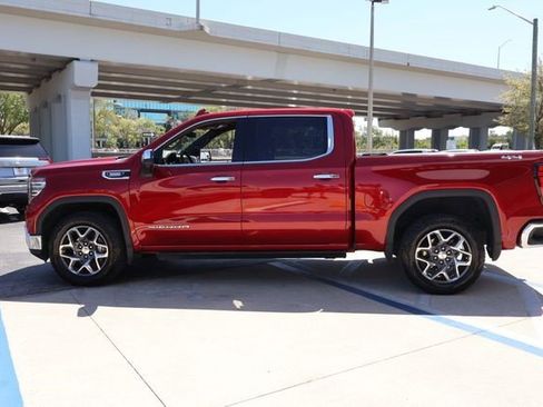 Certified 2023 GMC Sierra 1500 SLT w/ SLT Premium Package AWD/4WD image 4