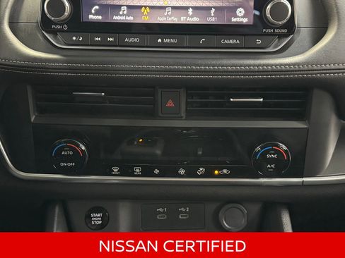 Certified 2025 Nissan Rogue SV image 20