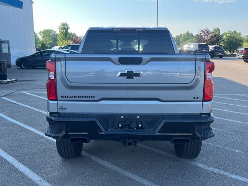Used 2025 Chevrolet Silverado 1500 LT Trail Boss w/ LT Trail Boss Premium Package AWD/4WD image 4