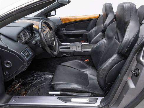 Used 2006 Aston Martin DB9 Volante RWD image 18