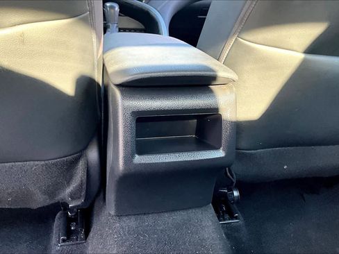 Used 2023 Toyota Camry SE image 33