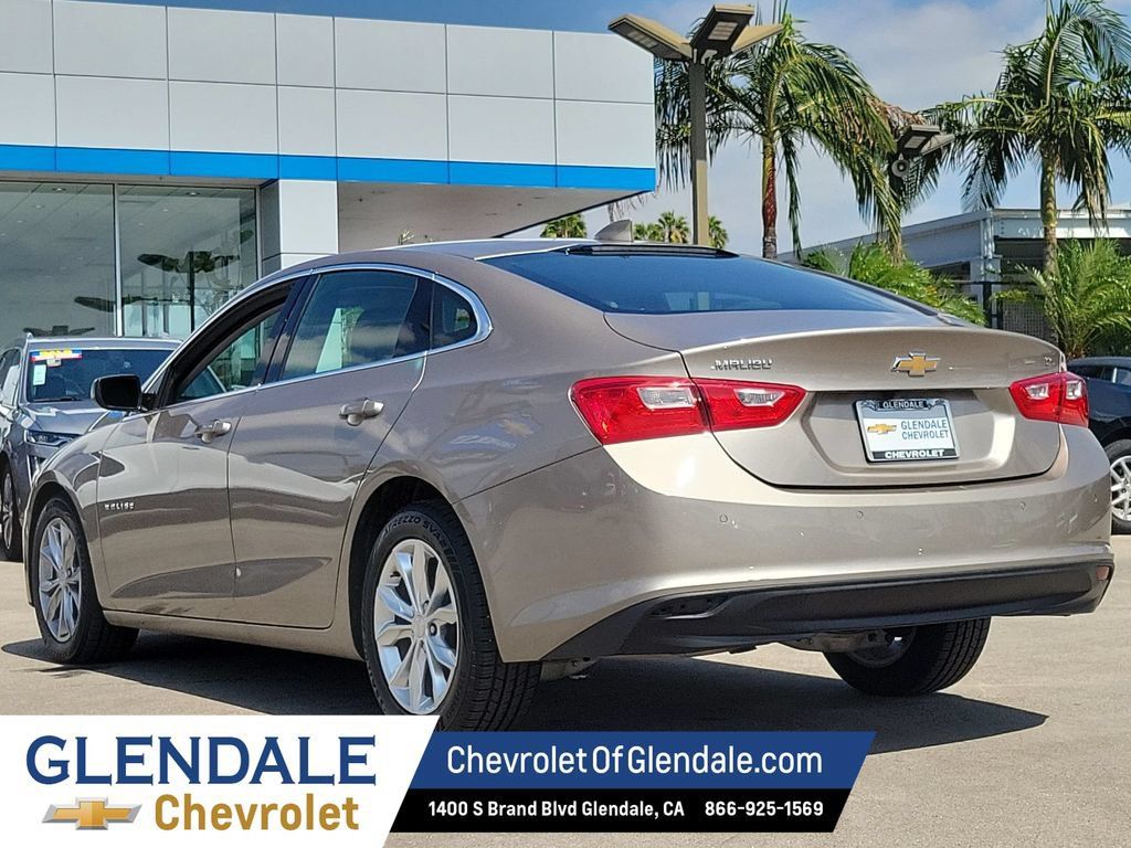 Used 2025 Chevrolet Malibu LT FWD image 5