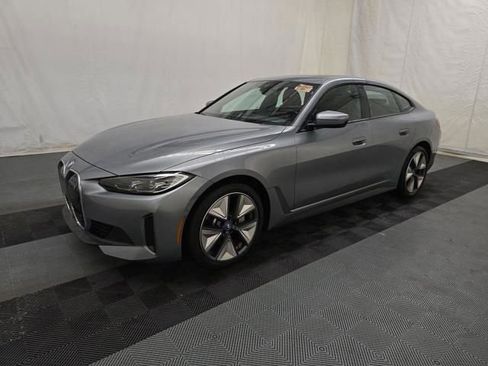 Used 2023 BMW i4 eDrive40 RWD image 7