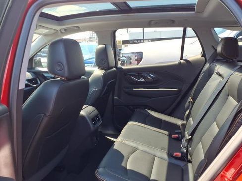 Certified 2023 GMC Terrain AT4 AWD/4WD image 15