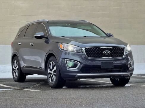 Used 2016 Kia Sorento EX w/ EX Premium Package AWD/4WD image 1