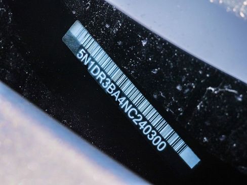 Used 2022 Nissan Pathfinder SV FWD image 34