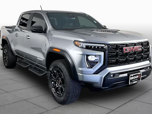 Used 2025 GMC Canyon Elevation w/ Convenience Package RWD image 3