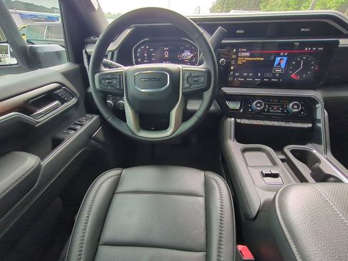 Used 2026 GMC Sierra 2500 Denali w/ Denali Reserve Package AWD/4WD image 21