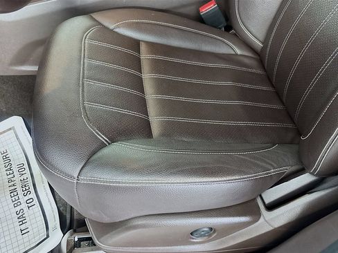 Used 2019 Mercedes-Benz GLS 450 4MATIC image 21