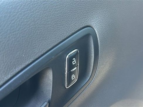 Certified 2023 Ford Transit 250 Low Roof AWD w/ Exterior Upgrade Package image 9