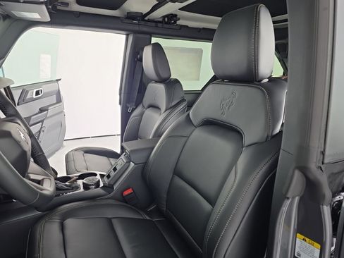New 2025 Ford Bronco Badlands image 24