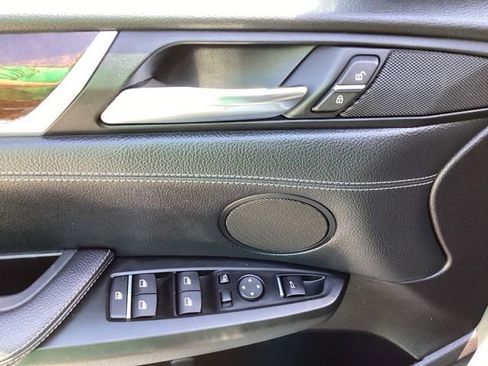 Used 2017 BMW X3 sDrive28i w/ Premium Package 3 RWD image 16