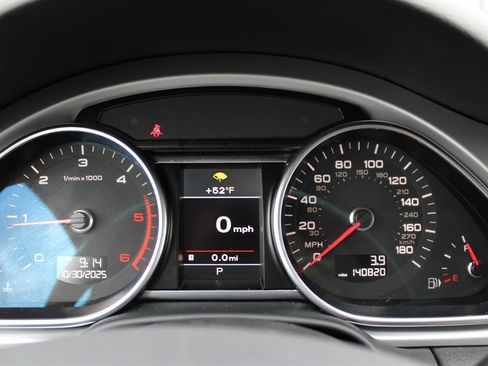 Used 2013 Audi Q7 TDI Premium Plus image 24