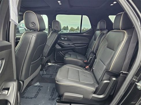 Used 2023 Chevrolet Traverse Premier w/ Redline Edition image 13