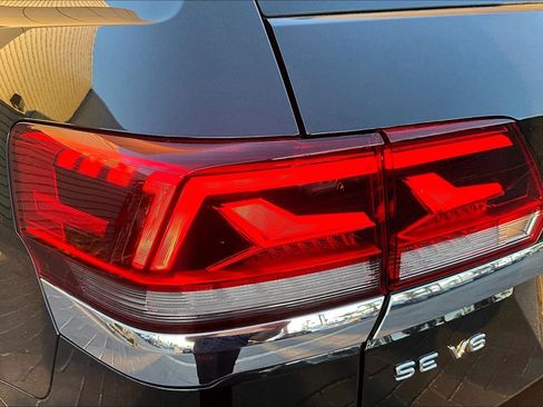 Used 2022 Volkswagen Atlas SE image 30