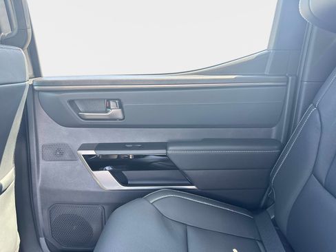 New 2026 Toyota Tundra Limited AWD/4WD image 12
