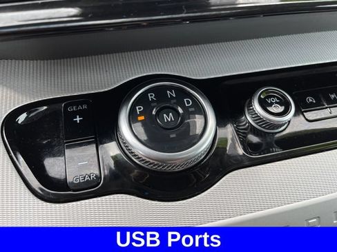 Used 2025 Ford Expedition Active AWD/4WD image 24