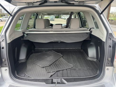 Used 2018 Subaru Forester 2.5i Premium w/ Popular Package #3A AWD/4WD image 16