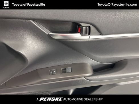 Used 2023 Toyota Camry SE image 20