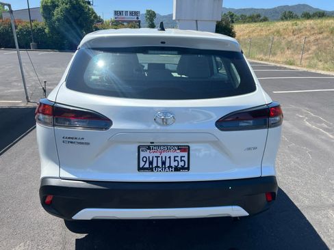 Certified 2026 Toyota Corolla Cross L AWD/4WD image 9