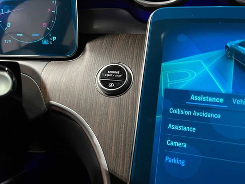 New 2025 Mercedes-Benz C 300 4MATIC Sedan image 31