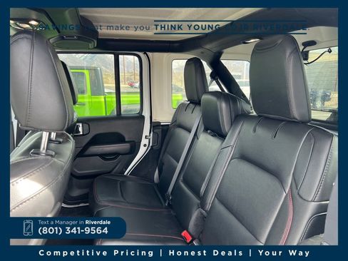 Used 2022 Jeep Wrangler Unlimited Rubicon w/ Steel Bumper Group image 6