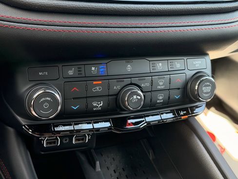 New 2026 Dodge Durango GT AWD/4WD image 17