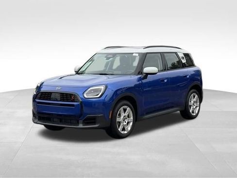 Certified 2025 MINI Cooper Countryman S AWD/4WD image 9