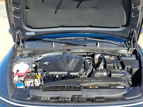 Certified 2025 Hyundai Sonata SE image 29