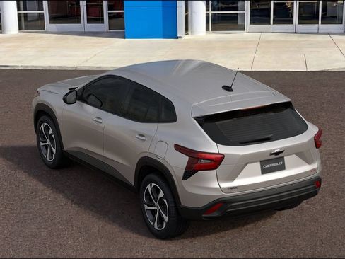 New 2026 Chevrolet Trax RS FWD image 3