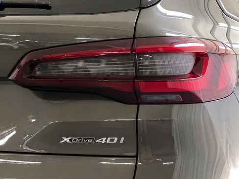 Certified 2023 BMW X5 xDrive40i w/ M Sport Package image 12