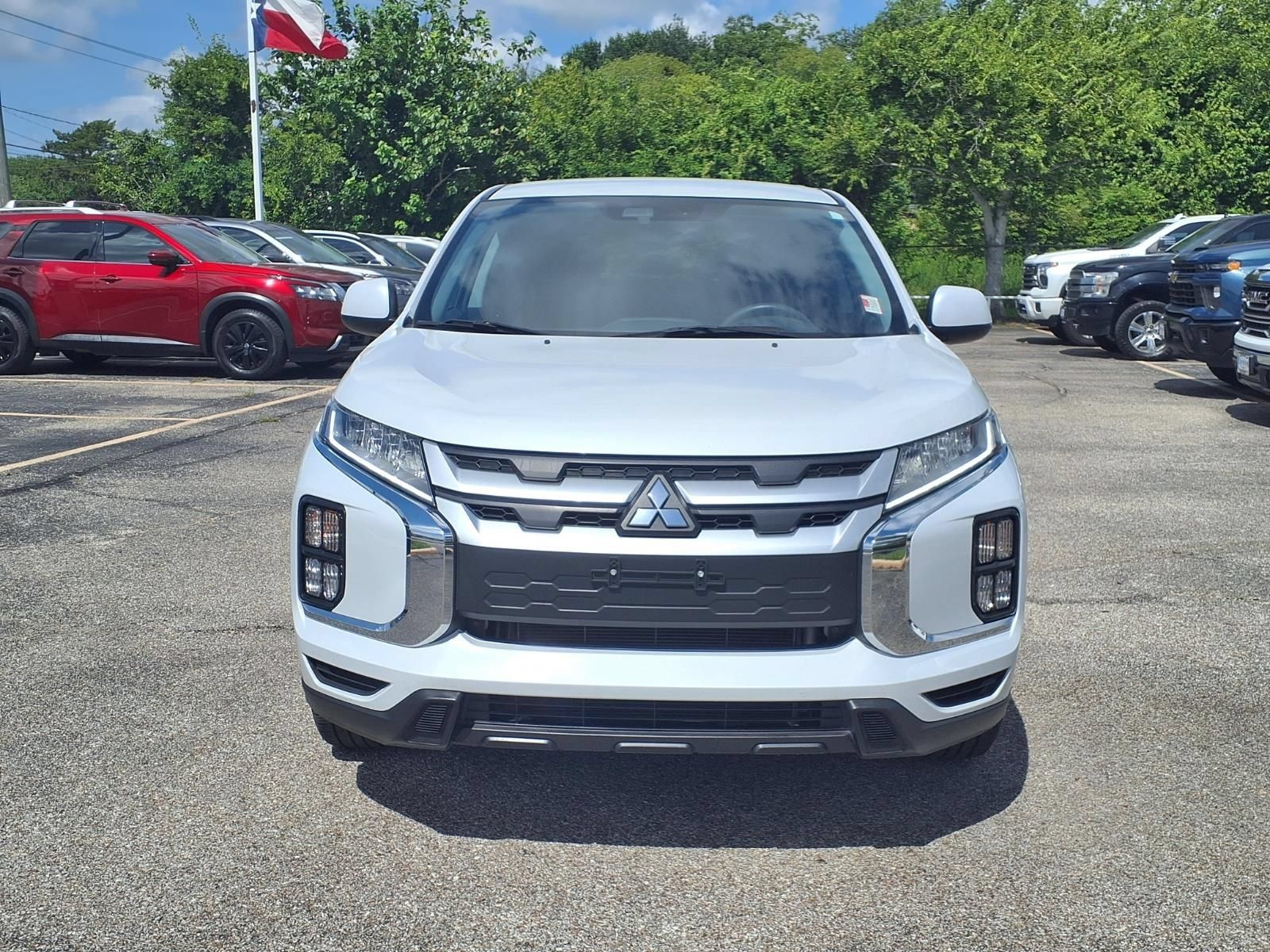 Used 2024 Mitsubishi Outlander Sport SE AWD/4WD image 19