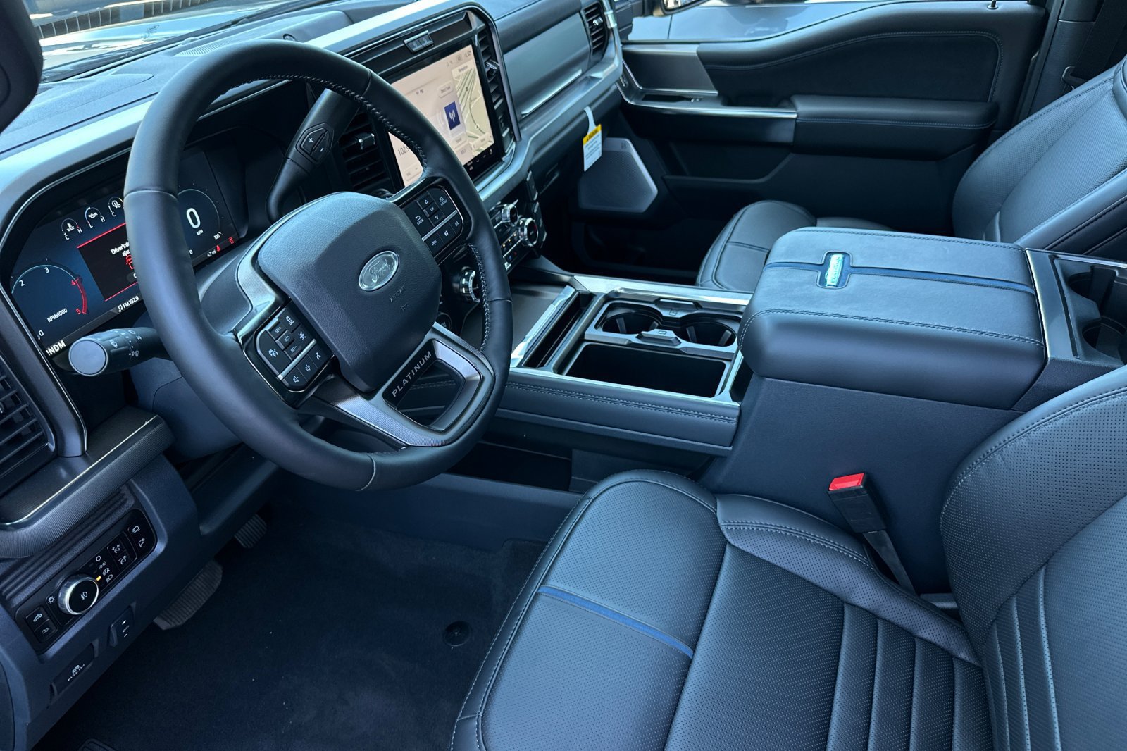New 2026 Ford F250 Platinum AWD/4WD image 9