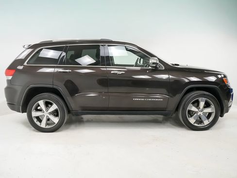Used 2016 Jeep Grand Cherokee Limited image 9