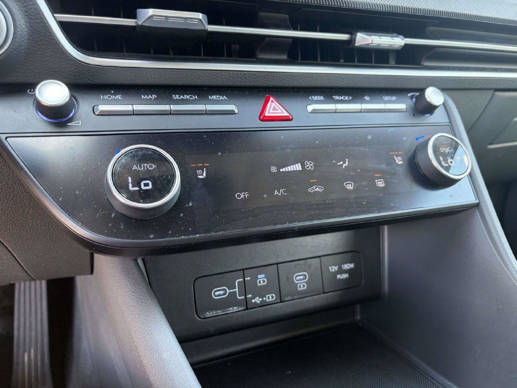 Used 2025 Hyundai Sonata SEL FWD image 22