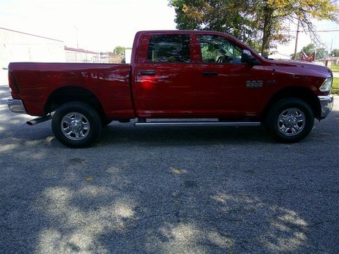 Used 2018 RAM 2500 Tradesman w/ Chrome Appearance Group AWD/4WD image 6