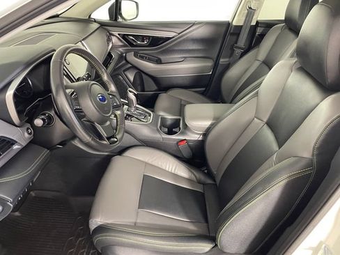 Used 2024 Subaru Outback Onyx Edition AWD/4WD image 2