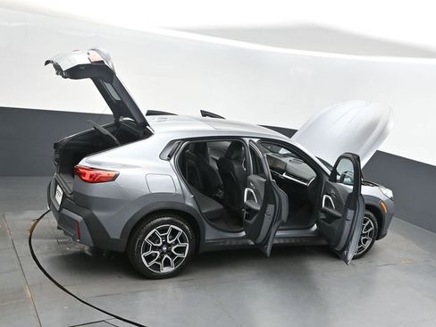 Used 2025 BMW X2 xDrive28i image 50